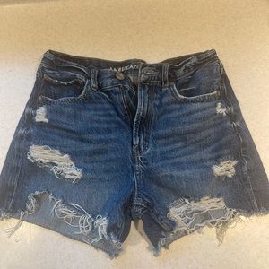 American Eagle 90’s Boyfriend Short Size 4